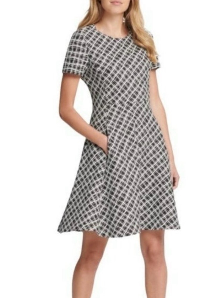 Dkny Black And White Wavy Plaid Fit-And-Flare Dress, Size 8